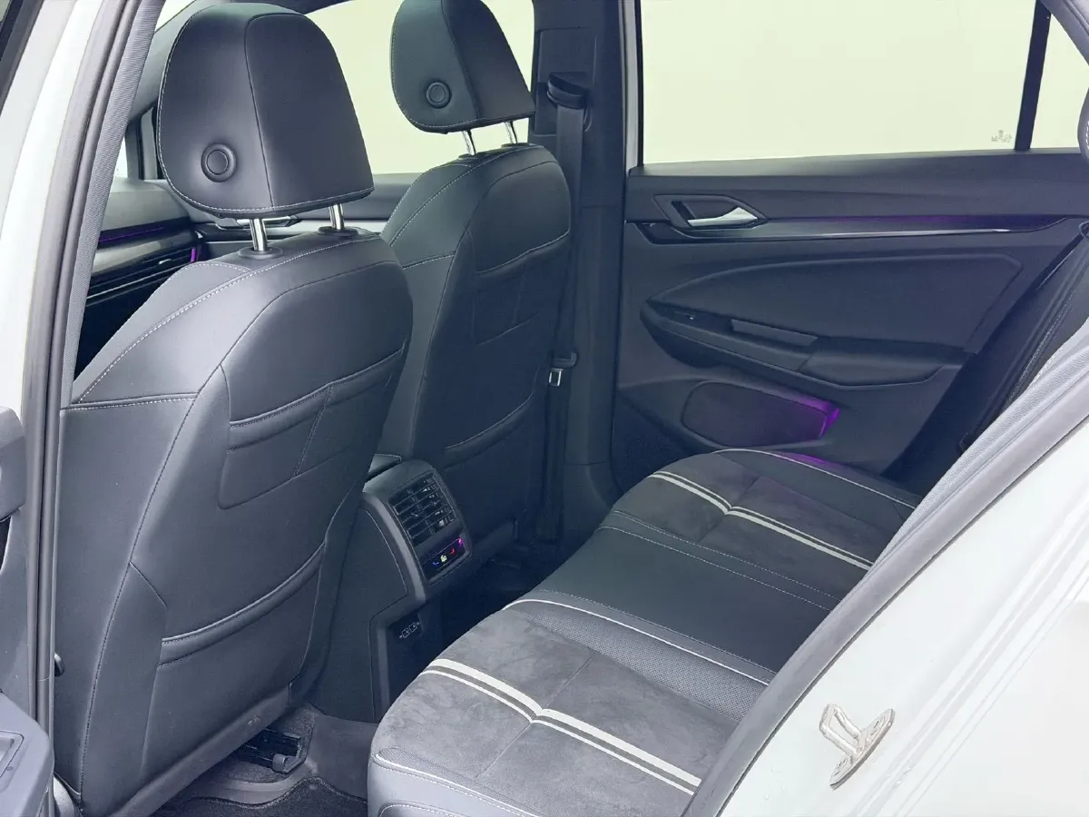 2021 Volkswagen Golf 1.4T 150HP L4 7DCT,autocango,china used car exporter,china ev exporter,chinese used car exporter,chinese used ev exporter