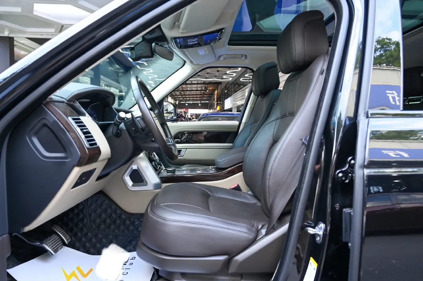 2021 Land Rover Range Rover 3.0T 360HP L6 8AT,autocango,china used car exporter,china ev exporter,chinese used car exporter,chinese used ev exporter