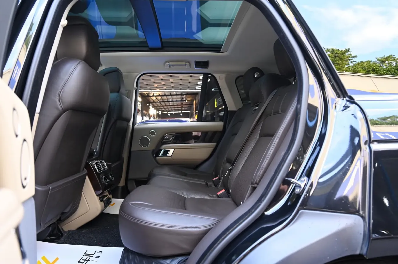 2021 Land Rover Range Rover 3.0T 360HP L6 8AT,autocango,china used car exporter,china ev exporter,chinese used car exporter,chinese used ev exporter