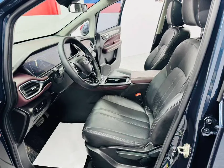 2021 GAC Trumpchi M6 1.5T 169HP L4 7DCT,autocango,china used car exporter,china ev exporter,chinese used car exporter,chinese used ev exporter