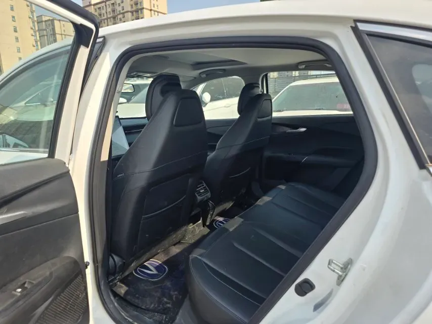 2025 ChangAn Eado 1.5T 192HP L4 7DCT,autocango,china used car exporter,china ev exporter,chinese used car exporter,chinese used ev exporter