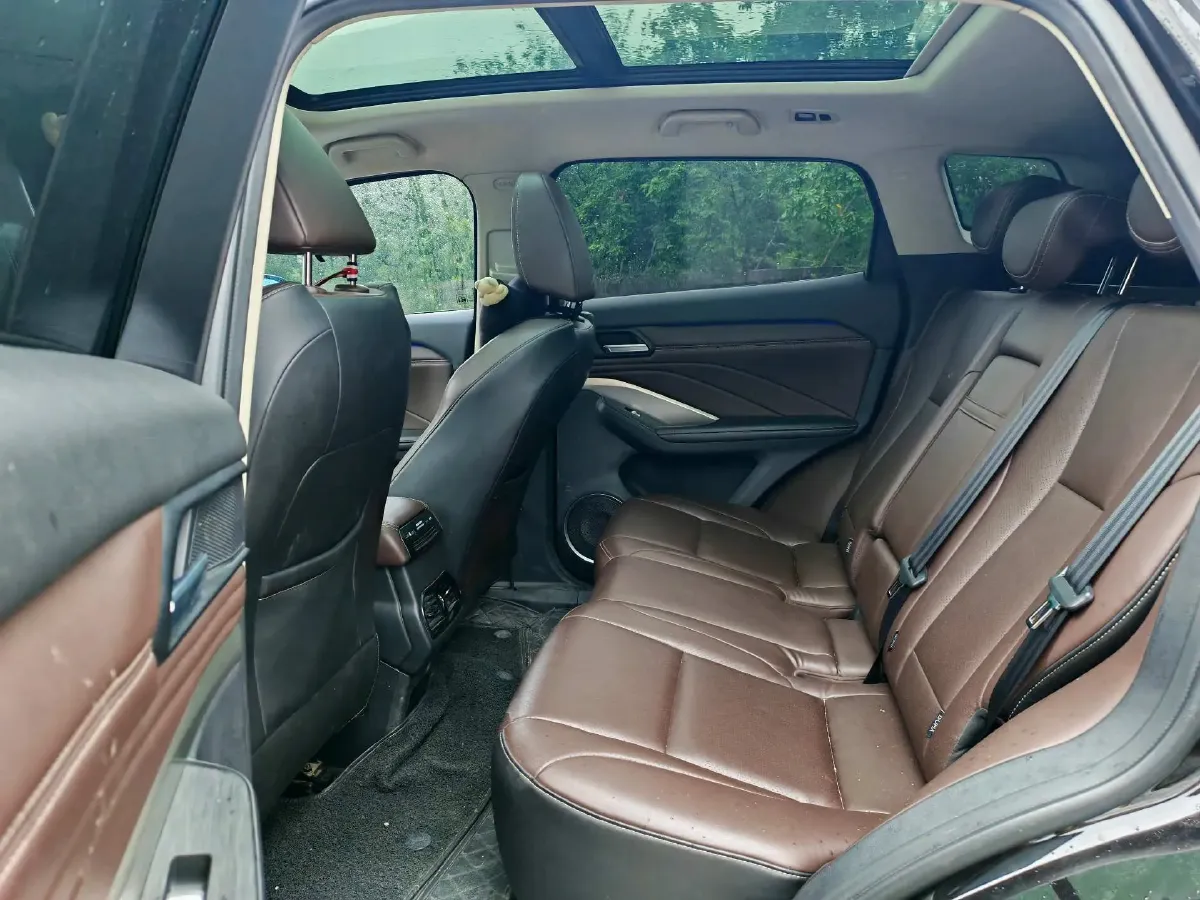 2018 WEY VV6 2.0T 197HP L4 7DCT,autocango,china used car exporter,china ev exporter,chinese used car exporter,chinese used ev exporter