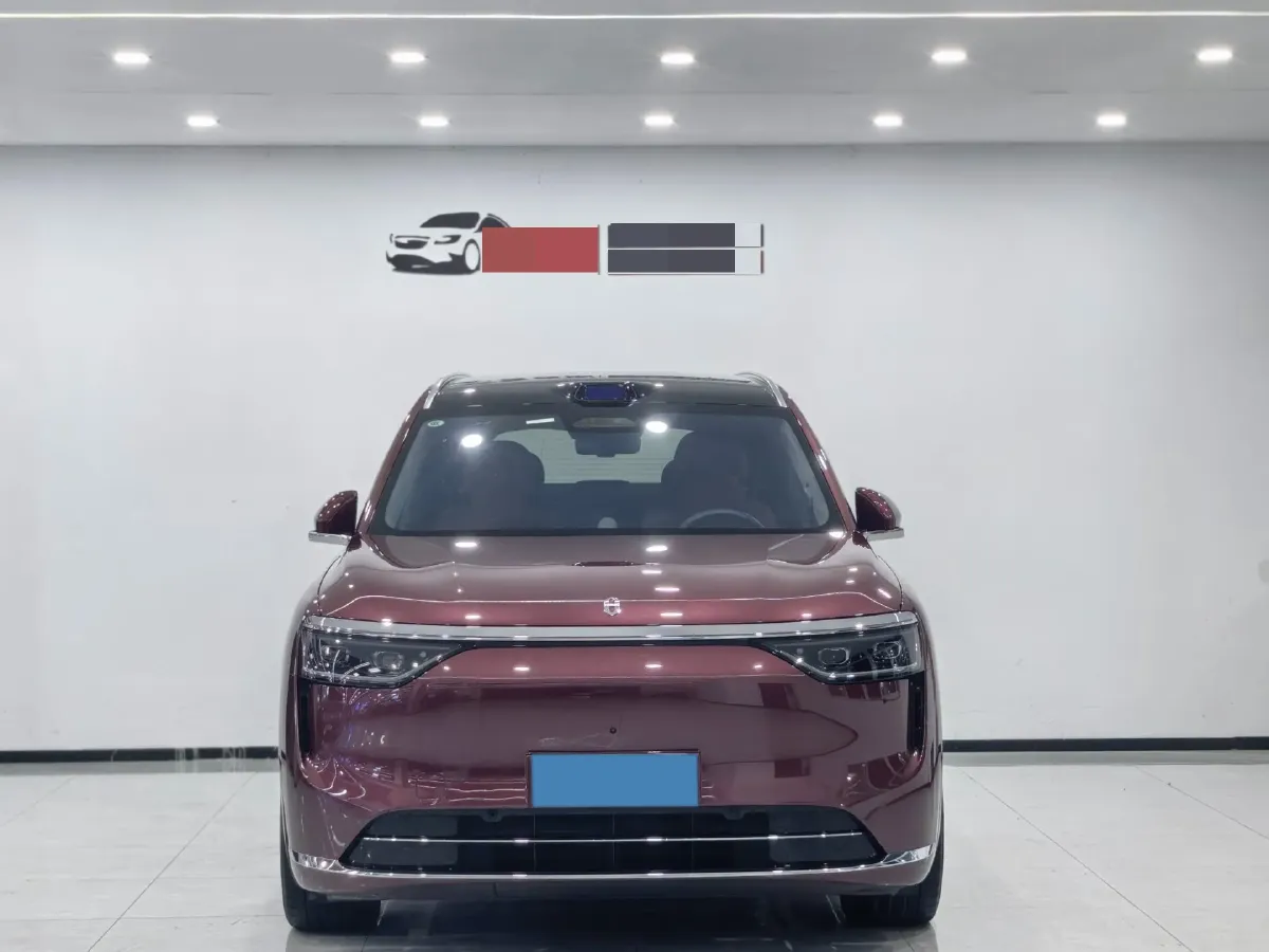 2025 AITO AITO M8 REEV 160HP REEV 53.4KWH,autocango,china used car exporter,china ev exporter,chinese used car exporter,chinese used ev exporter