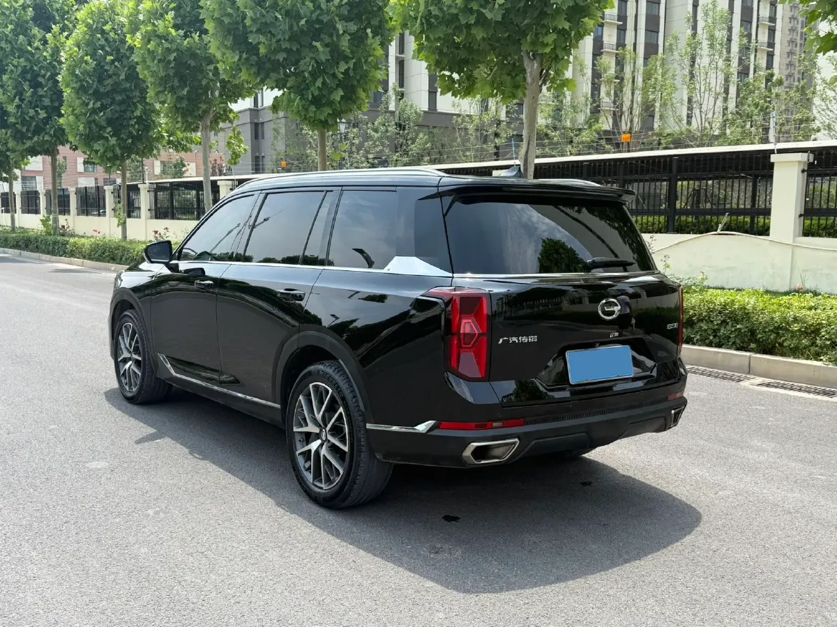 2022 GAC Trumpchi GS8 2.0T 252HP L4 8AT,autocango,china used car exporter,china ev exporter,chinese used car exporter,chinese used ev exporter