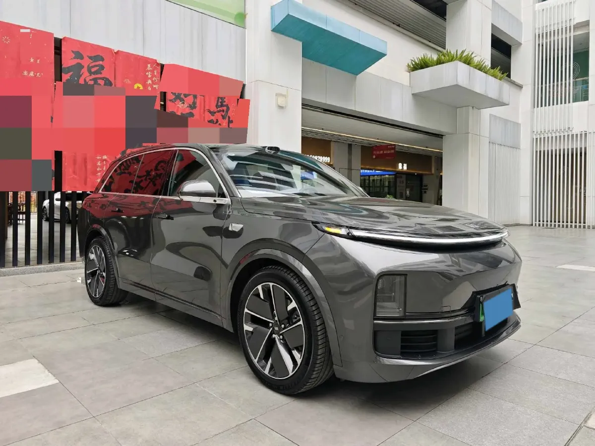 2025 Li L8 Range Extended 154HP REEV,autocango,china used car exporter,china ev exporter,chinese used car exporter,chinese used ev exporter