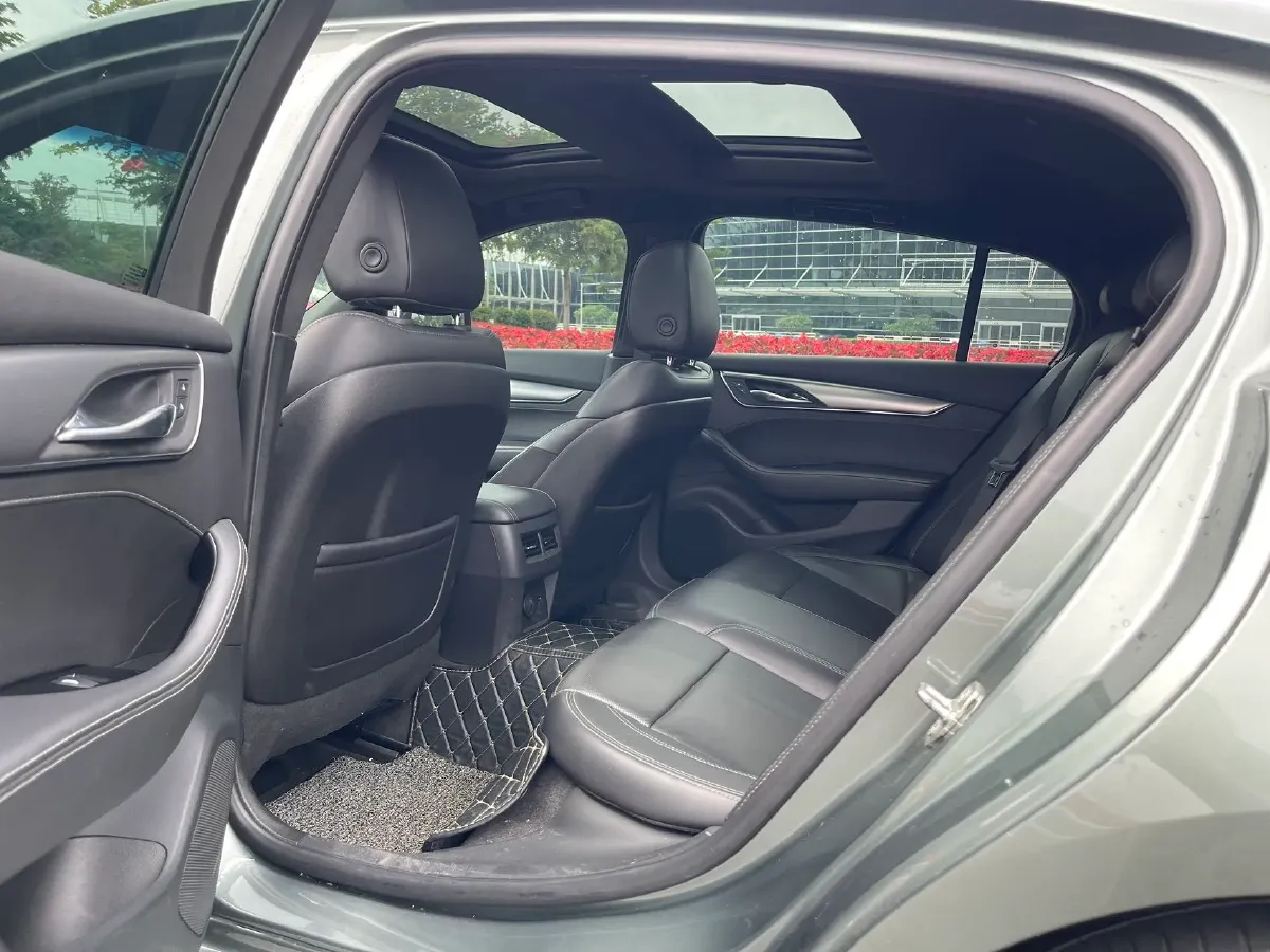 2022 Cadillac CT5 2.0T 237HP L4 10AT,autocango,china used car exporter,china ev exporter,chinese used car exporter,chinese used ev exporter
