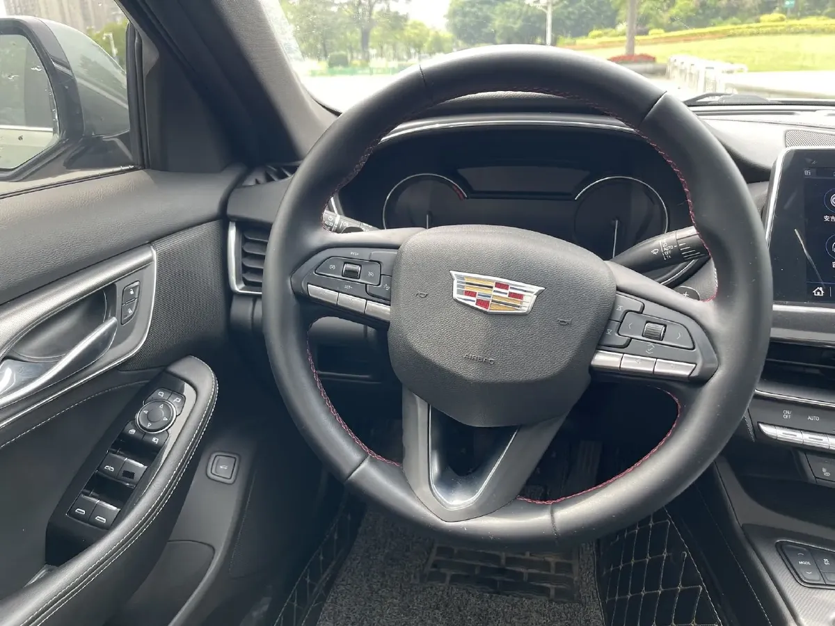 2022 Cadillac CT5 2.0T 237HP L4 10AT,autocango,china used car exporter,china ev exporter,chinese used car exporter,chinese used ev exporter