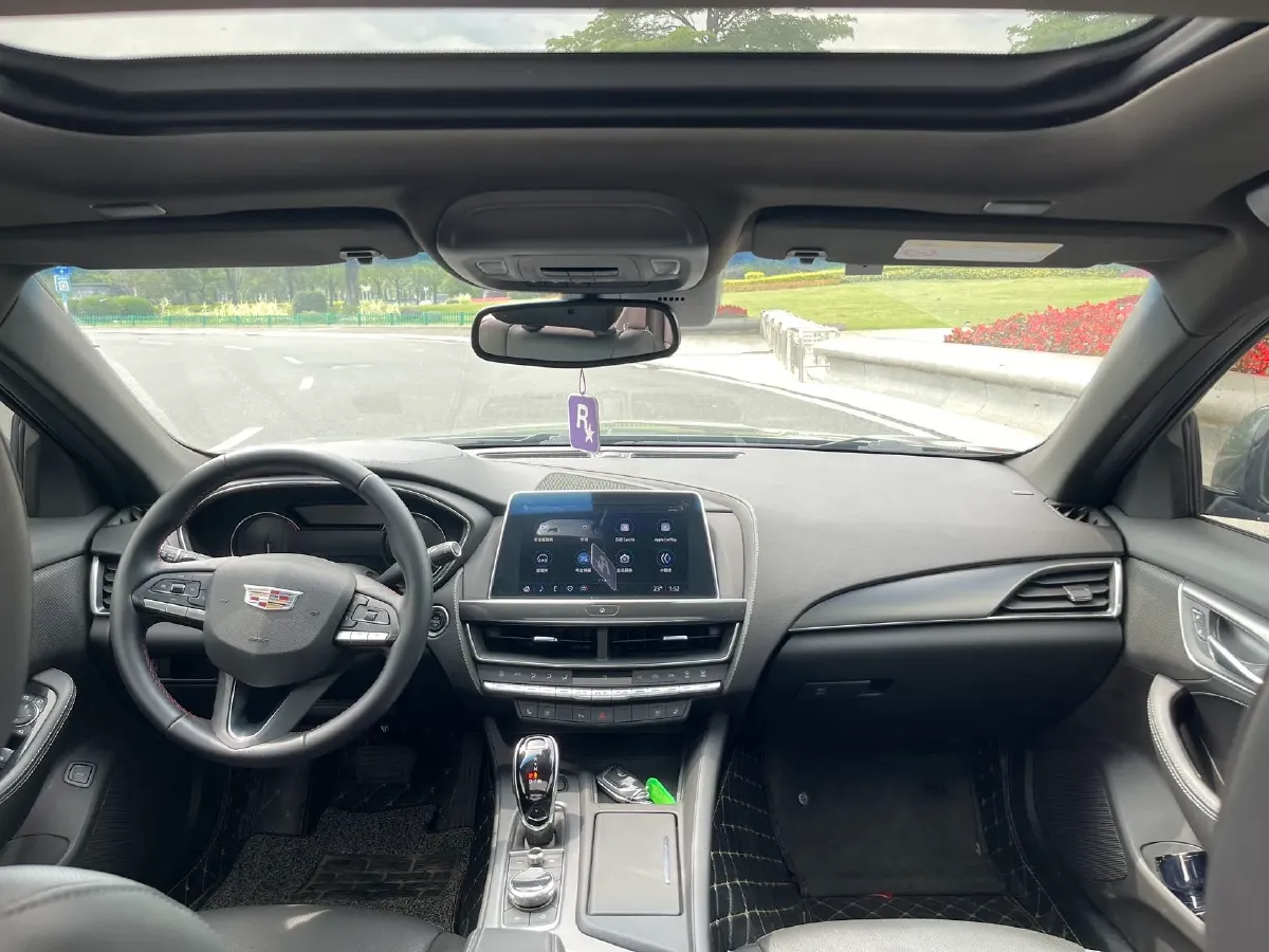 2022 Cadillac CT5 2.0T 237HP L4 10AT,autocango,china used car exporter,china ev exporter,chinese used car exporter,chinese used ev exporter