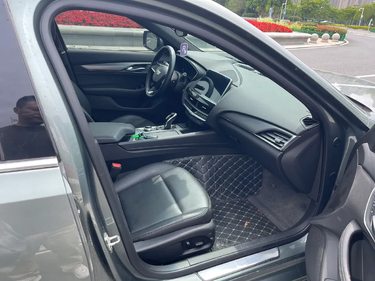 2022 Cadillac CT5 2.0T 237HP L4 10AT,autocango,china used car exporter,china ev exporter,chinese used car exporter,chinese used ev exporter