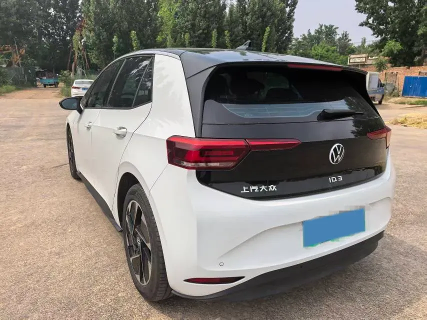 2025 Volkswagen ID.3 BEV 52.8KWH,autocango,china used car exporter,china ev exporter,chinese used car exporter,chinese used ev exporter