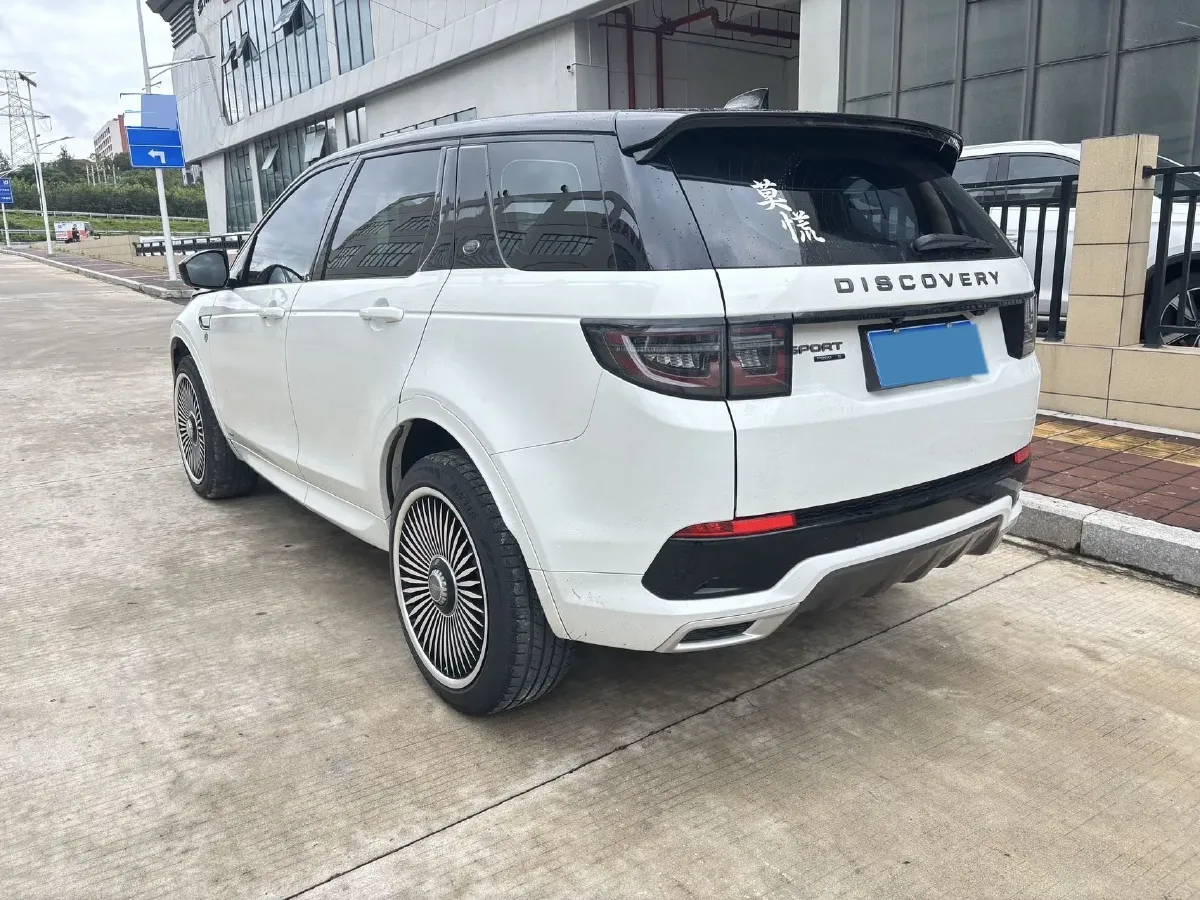 2020 Land Rover Discovery Sport 2.0T 249HP L4 9AT,autocango,china used car exporter,china ev exporter,chinese used car exporter,chinese used ev exporter