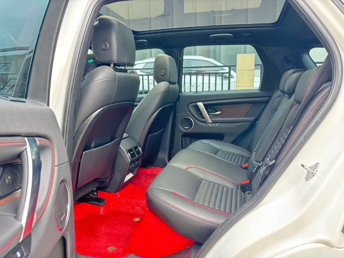 2020 Land Rover Discovery Sport 2.0T 249HP L4 9AT,autocango,china used car exporter,china ev exporter,chinese used car exporter,chinese used ev exporter