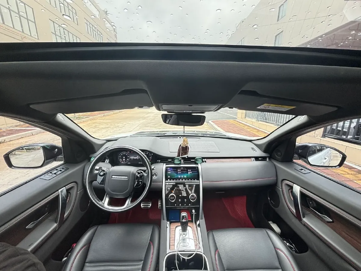2020 Land Rover Discovery Sport 2.0T 249HP L4 9AT,autocango,china used car exporter,china ev exporter,chinese used car exporter,chinese used ev exporter