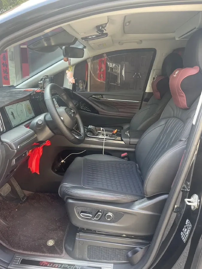 2024 GAC Trumpchi M8 2.0T 252HP L4 8AT,autocango,china used car exporter,china ev exporter,chinese used car exporter,chinese used ev exporter