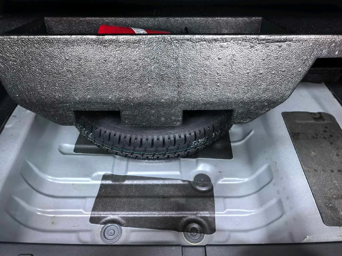 2021 DongFeng Aeolus YiXuan 1.5T 150HP L4 6DCT,autocango,china used car exporter,china ev exporter,chinese used car exporter,chinese used ev exporter