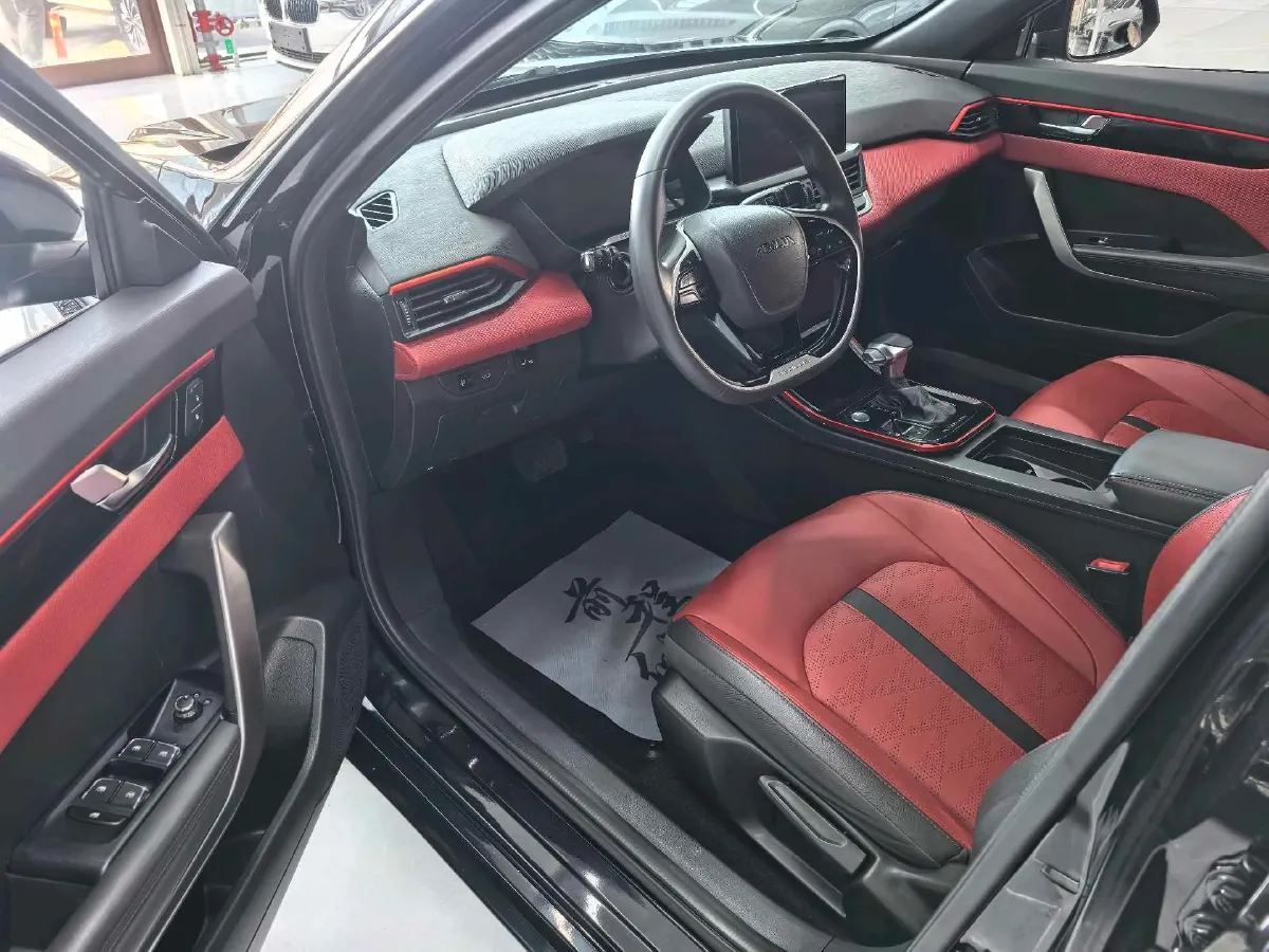 2021 DongFeng Aeolus YiXuan 1.5T 150HP L4 6DCT,autocango,china used car exporter,china ev exporter,chinese used car exporter,chinese used ev exporter