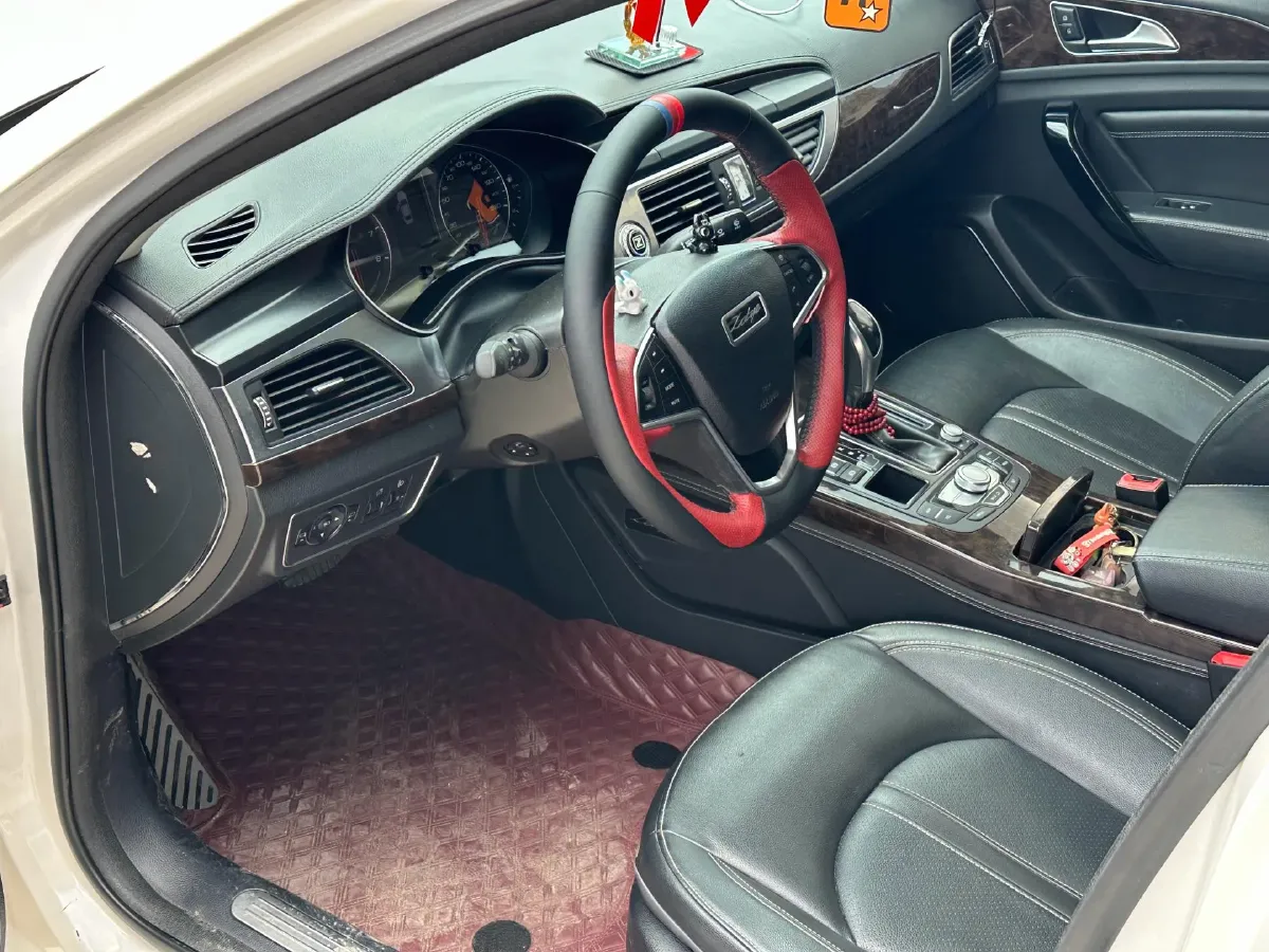 2016 Zotye Z700 1.8T 177HP L4 6DCT,autocango,china used car exporter,china ev exporter,chinese used car exporter,chinese used ev exporter