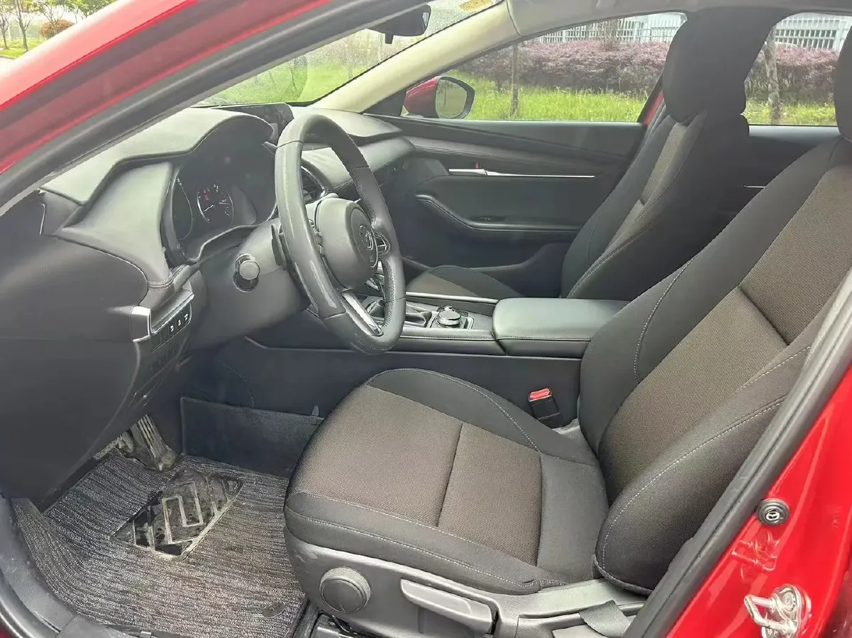2021 Mazda 3 Axela 2.0L 158HP L4 6AT,autocango,china used car exporter,china ev exporter,chinese used car exporter,chinese used ev exporter