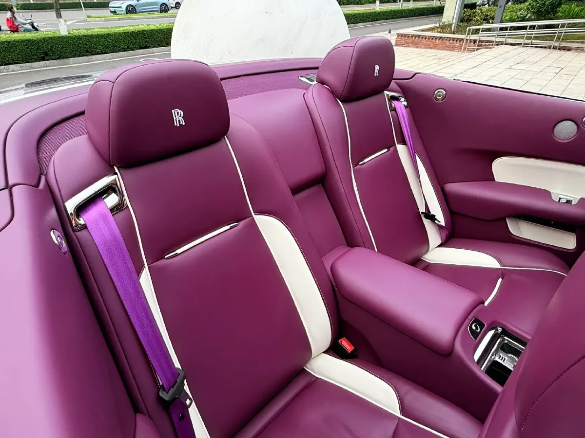 2018 Rolls-Royce Wraith 6.6T 632HP V12 8AT,autocango,china used car exporter,china ev exporter,chinese used car exporter,chinese used ev exporter
