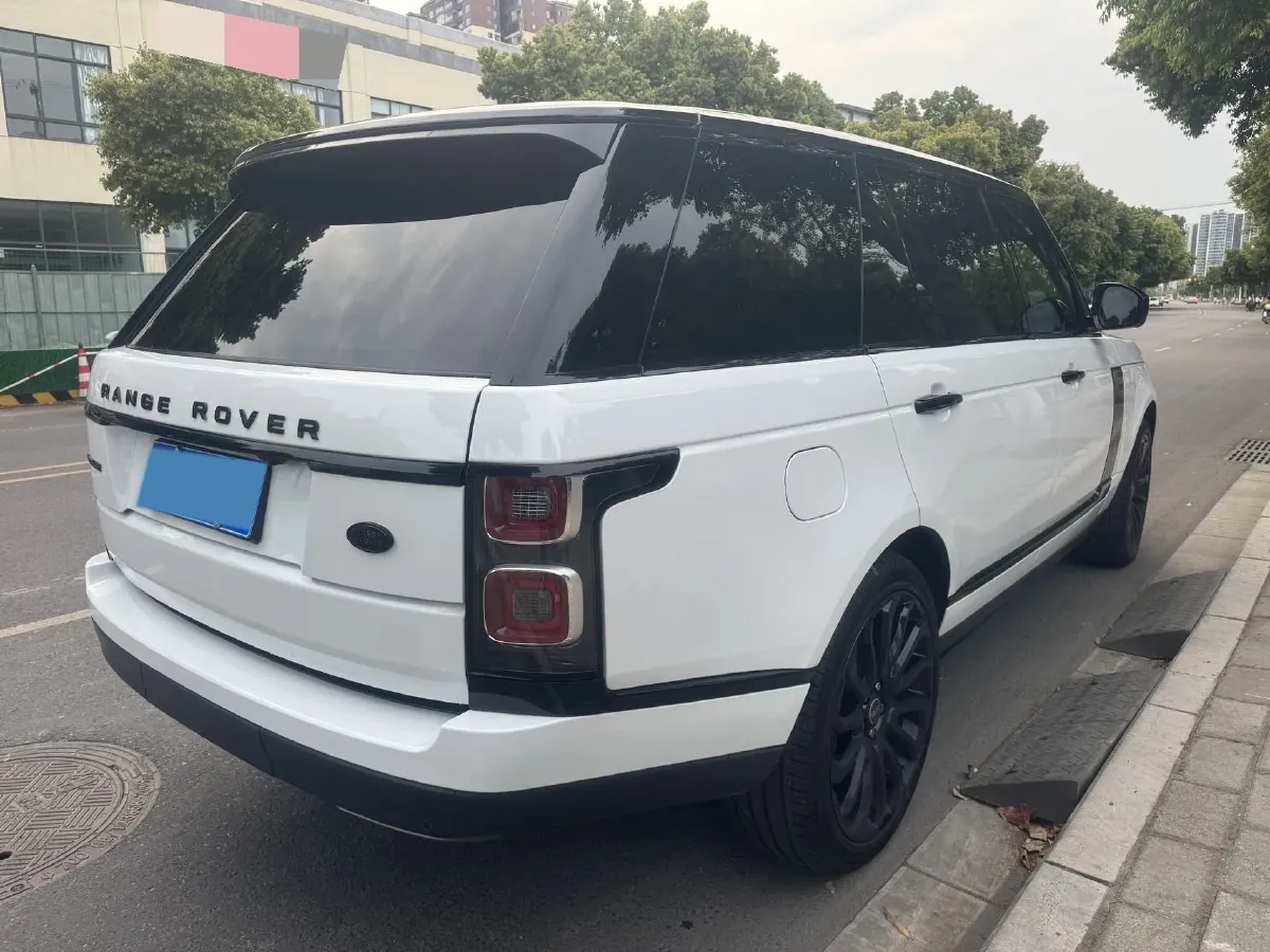 2020 Land Rover Range Rover 3.0T 400HP L6 8AT,autocango,china used car exporter,china ev exporter,chinese used car exporter,chinese used ev exporter