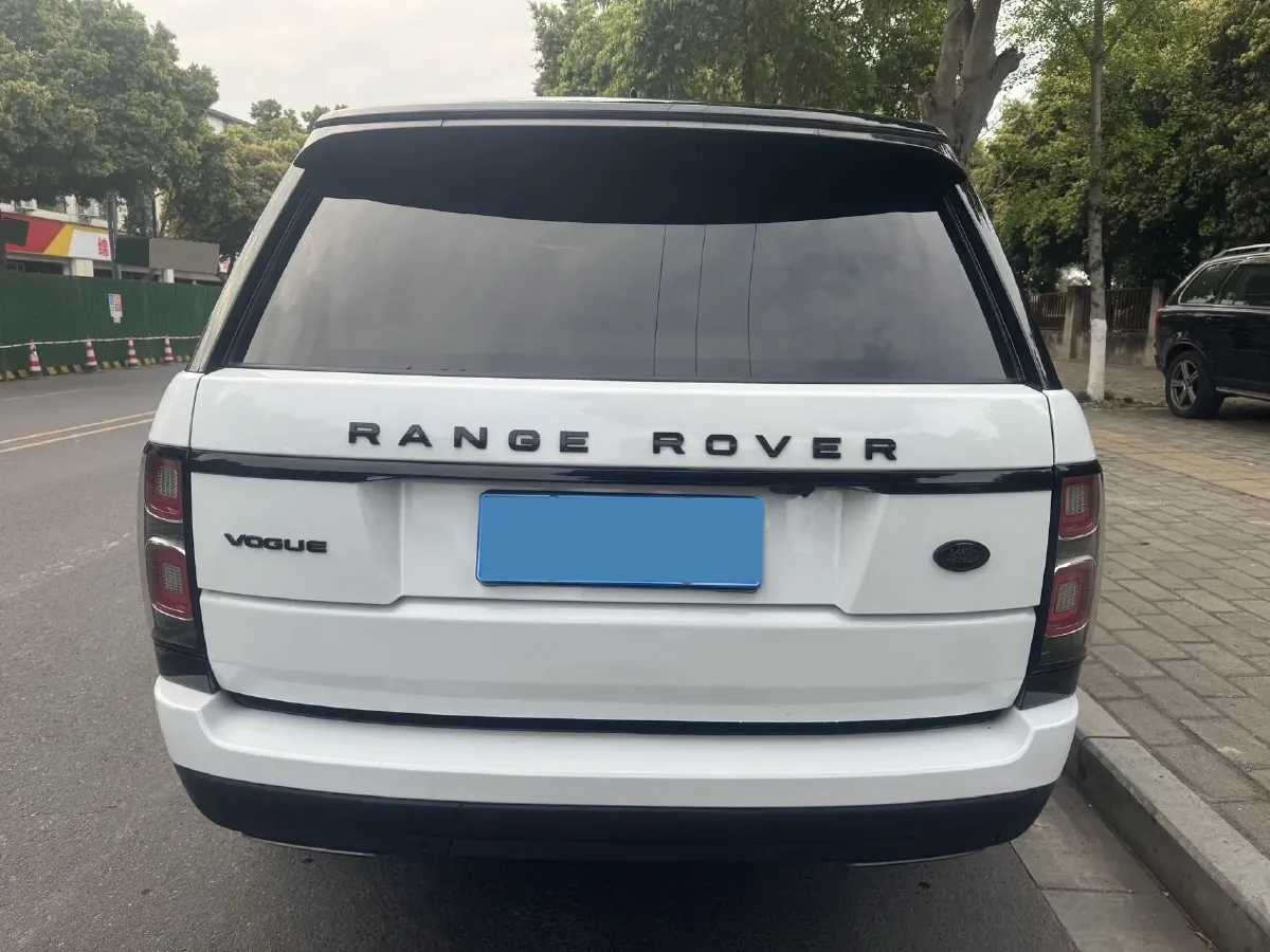 2020 Land Rover Range Rover 3.0T 400HP L6 8AT,autocango,china used car exporter,china ev exporter,chinese used car exporter,chinese used ev exporter