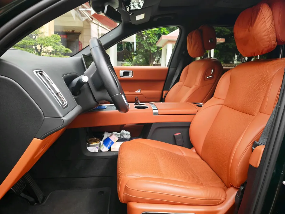 2022 Li L9 Range Extended 154HP REEV 42.6KWH,autocango,china used car exporter,china ev exporter,chinese used car exporter,chinese used ev exporter