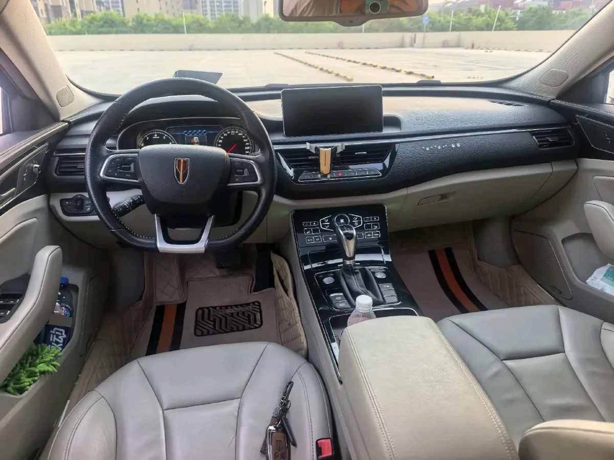 2019 HongQi H5 1.8T 180HP L4 6AT,autocango,china used car exporter,china ev exporter,chinese used car exporter,chinese used ev exporter