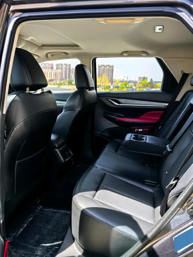 2021 ChangAn CS55 Plus 1.5T 180HP L4 7DCT,autocango,china used car exporter,china ev exporter,chinese used car exporter,chinese used ev exporter