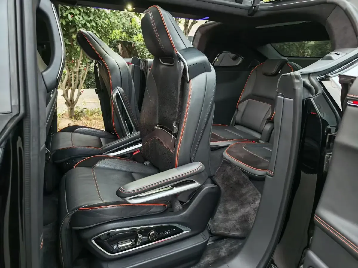 2021 HiPhi X BEV 97KWH,autocango,china used car exporter,china ev exporter,chinese used car exporter,chinese used ev exporter