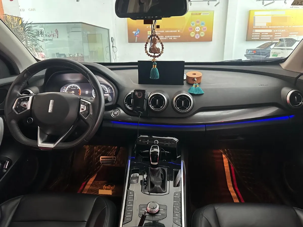 2017 WEY VV7 2.0T 234HP L4 7DCT,autocango,china used car exporter,china ev exporter,chinese used car exporter,chinese used ev exporter