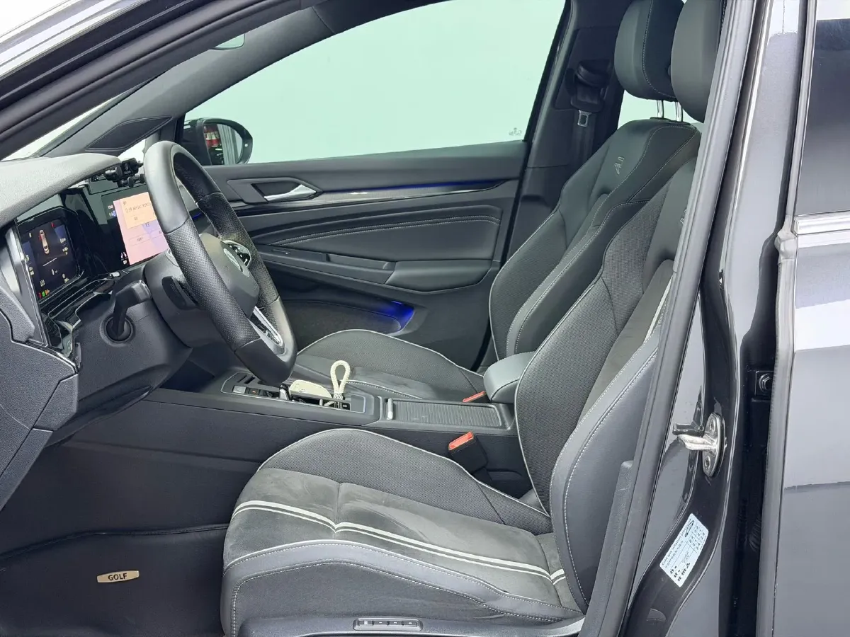 2021 Volkswagen Golf 1.4T 150HP L4 7DCT,autocango,china used car exporter,china ev exporter,chinese used car exporter,chinese used ev exporter