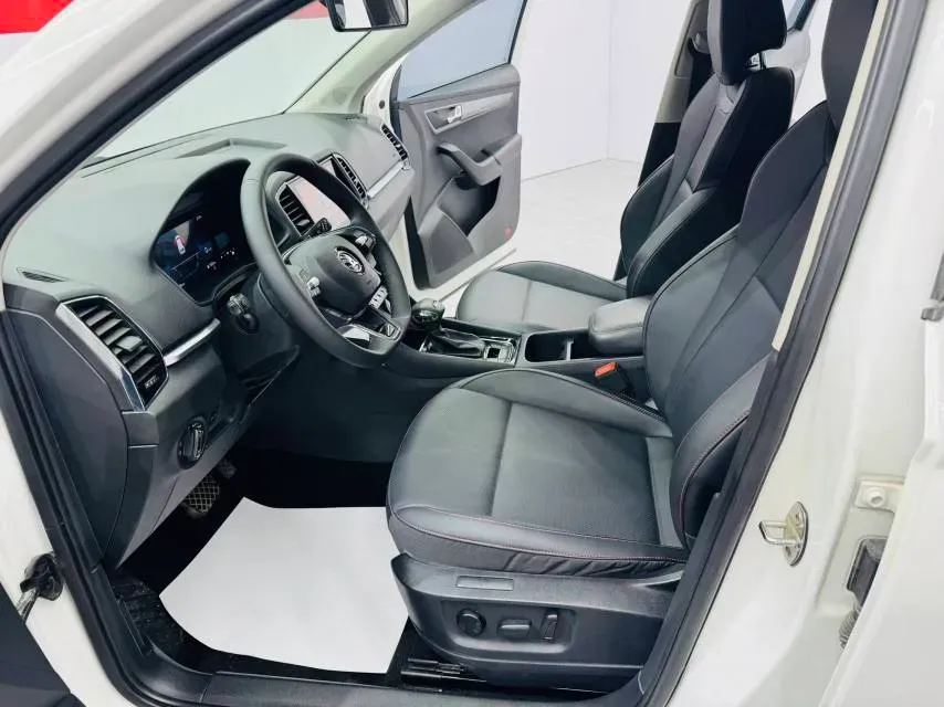 2023 Skoda Karoq 1.4T 150HP L4 7DCT,autocango,china used car exporter,china ev exporter,chinese used car exporter,chinese used ev exporter
