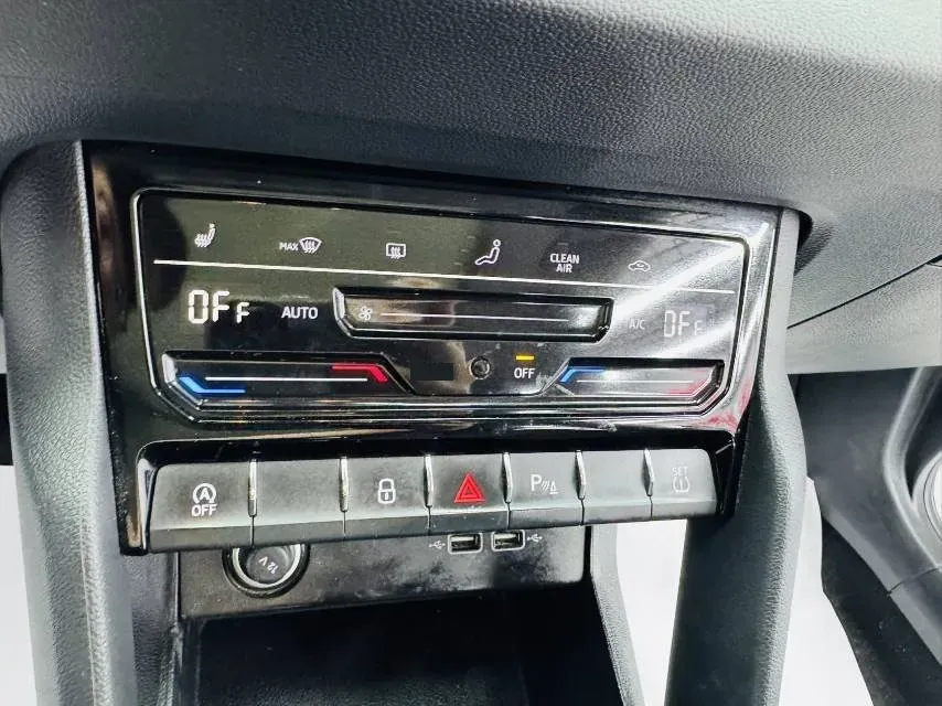2023 Skoda Karoq 1.4T 150HP L4 7DCT,autocango,china used car exporter,china ev exporter,chinese used car exporter,chinese used ev exporter
