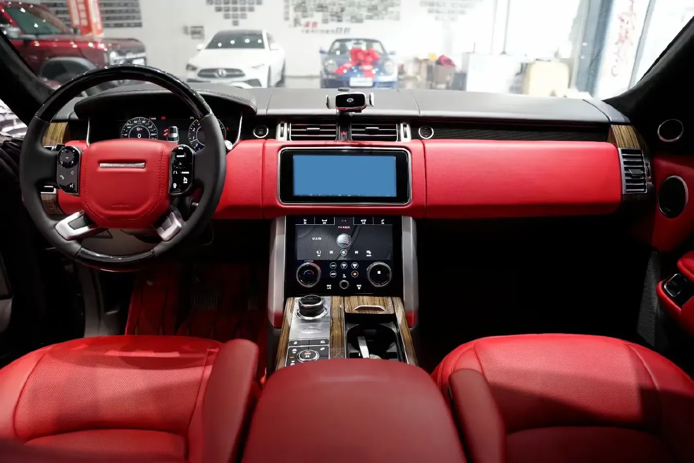 2018 Land Rover Range Rover Evoque 2.0T 241HP L4 9AT,autocango,china used car exporter,china ev exporter,chinese used car exporter,chinese used ev exporter
