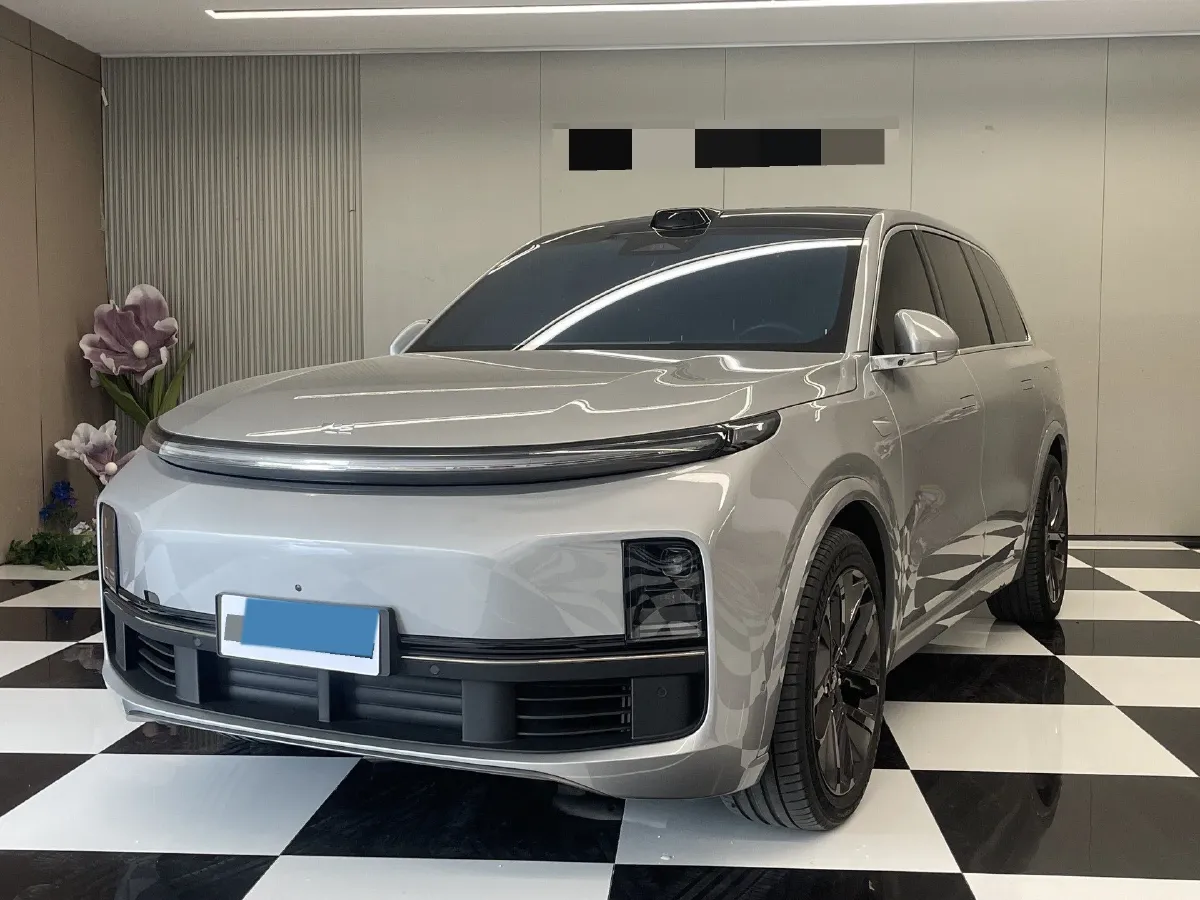 2022 Li L9 Range Extended 154HP REEV 42.6KWH,autocango,china used car exporter,china ev exporter,chinese used car exporter,chinese used ev exporter
