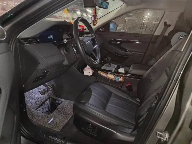 2021 Land Rover Range Rover Evoque 2.0T 249HP L4 9AT,autocango,china used car exporter,china ev exporter,chinese used car exporter,chinese used ev exporter