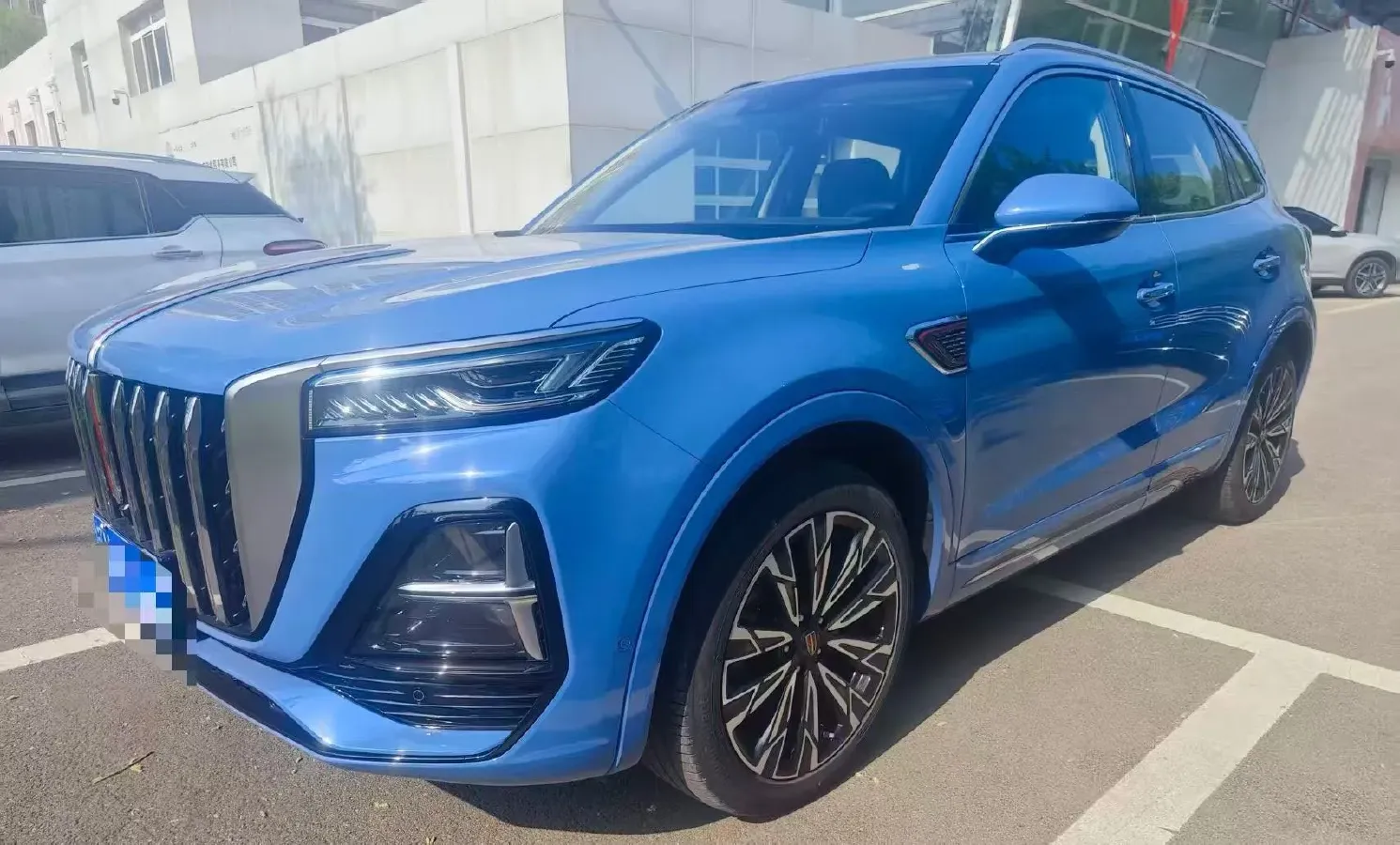 2023 HongQi HS5 2.0T 252HP L4 8AT,autocango,china used car exporter,china ev exporter,chinese used car exporter,chinese used ev exporter