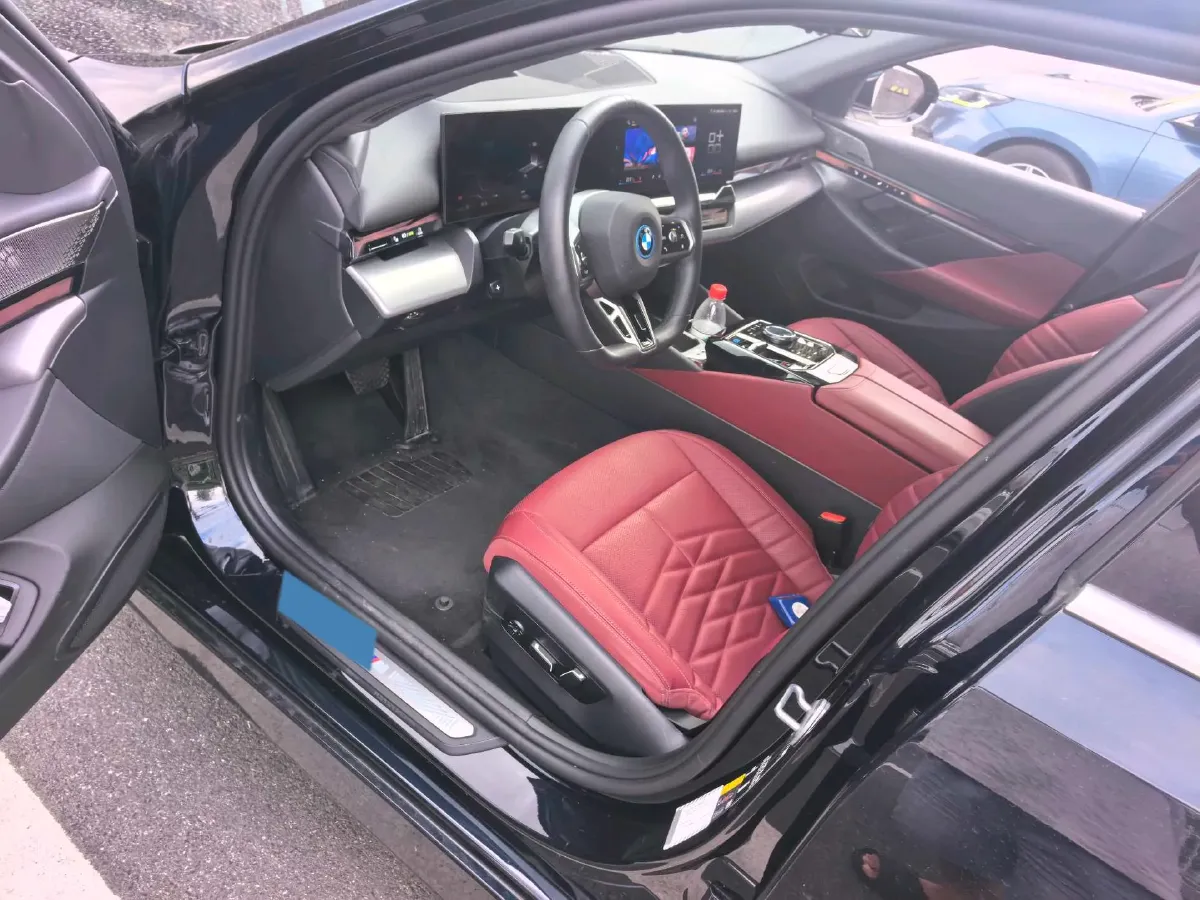 2025 BMW i5 BEV 96.96KWH,autocango,china used car exporter,china ev exporter,chinese used car exporter,chinese used ev exporter