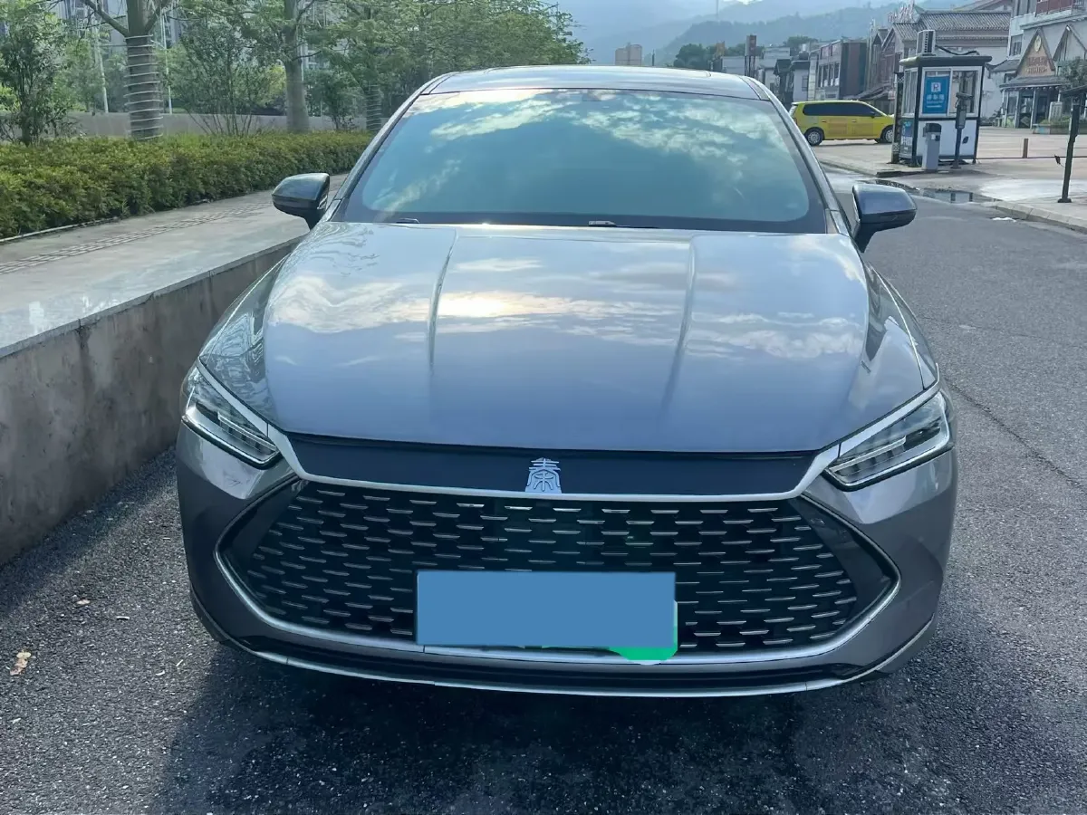 2021 Haval F7 1.5T 169HP L4 7DCT,autocango,china used car exporter,china ev exporter,chinese used car exporter,chinese used ev exporter