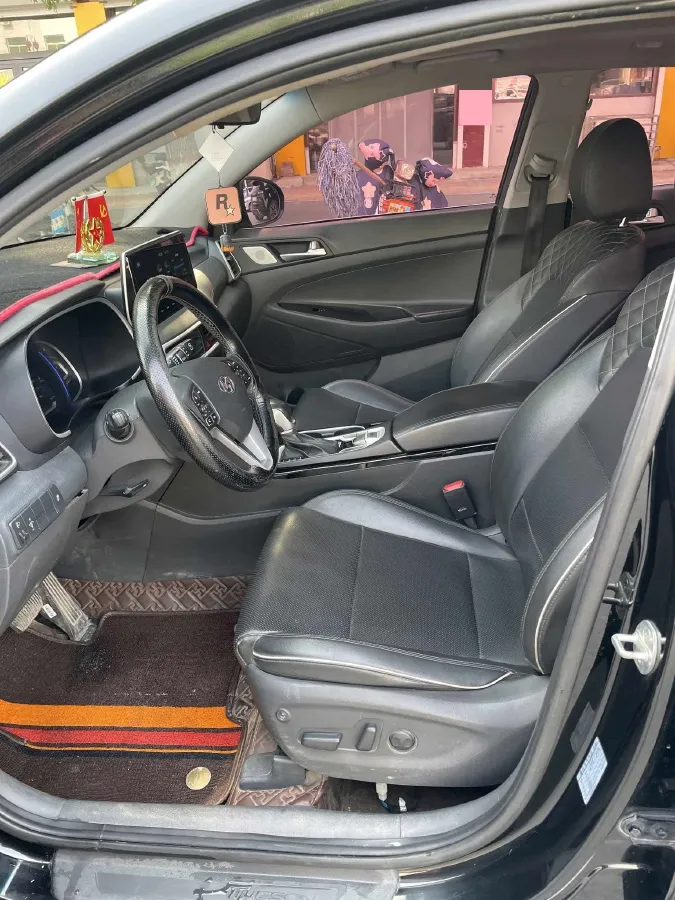 2019 Hyundai Tucson 1.6T 177HP L4 7DCT,autocango,china used car exporter,china ev exporter,chinese used car exporter,chinese used ev exporter