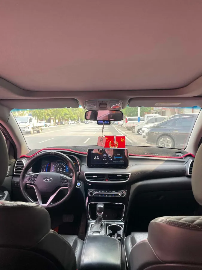 2019 Hyundai Tucson 1.6T 177HP L4 7DCT,autocango,china used car exporter,china ev exporter,chinese used car exporter,chinese used ev exporter