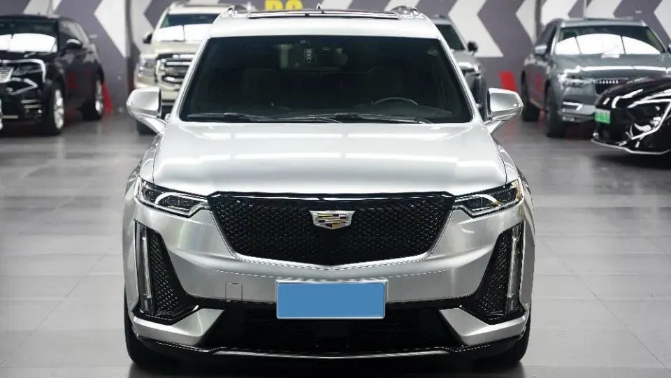 2020 Cadillac XT6 2.0T 237HP L4 9AT,autocango,china used car exporter,china ev exporter,chinese used car exporter,chinese used ev exporter