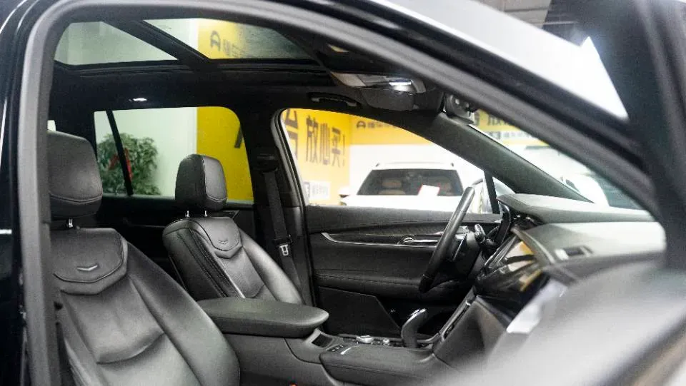 2020 Cadillac XT6 2.0T 237HP L4 9AT,autocango,china used car exporter,china ev exporter,chinese used car exporter,chinese used ev exporter