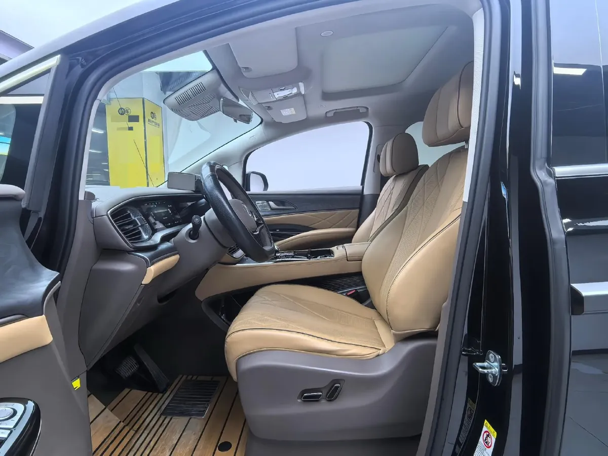 2022 Denza D9 1.5T 139HP L4 E-CVT PHEV 11.06KWH,autocango,china used car exporter,china ev exporter,chinese used car exporter,chinese used ev exporter