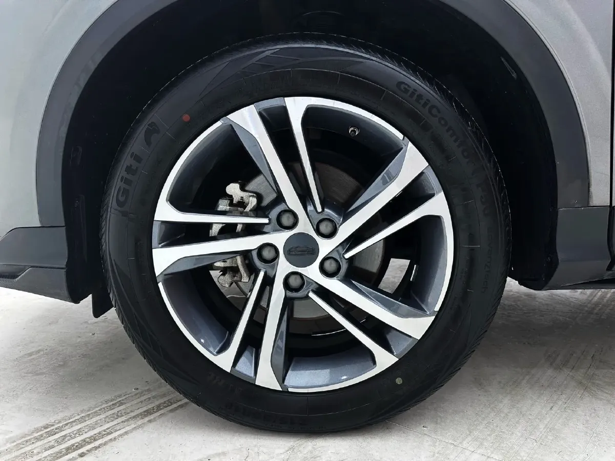 2021 Geely Coolray 1.4T 141HP L4 6DCT,autocango,china used car exporter,china ev exporter,chinese used car exporter,chinese used ev exporter