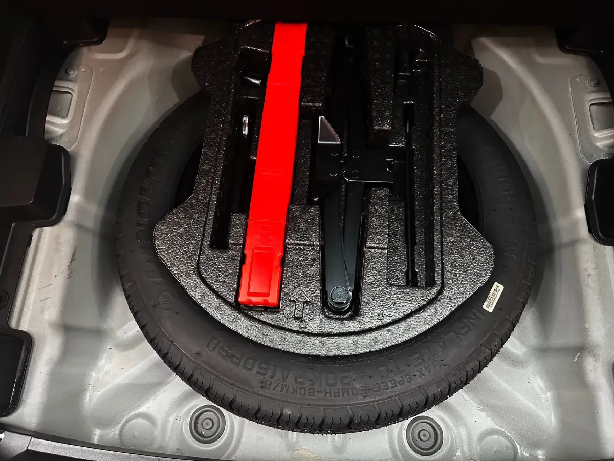 2021 Geely Coolray 1.4T 141HP L4 6DCT,autocango,china used car exporter,china ev exporter,chinese used car exporter,chinese used ev exporter