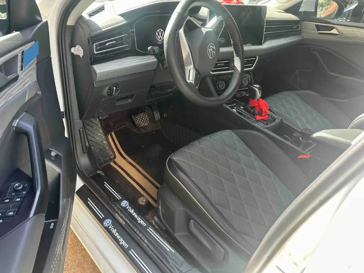 2023 Volkswagen Sagitar 1.5T 160HP L4 7DCT,autocango,china used car exporter,china ev exporter,chinese used car exporter,chinese used ev exporter