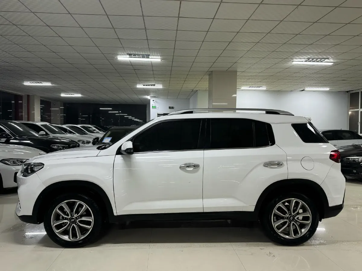 2019 Hyundai ix35 2.0L 160HP L4 6AT,autocango,china used car exporter,china ev exporter,chinese used car exporter,chinese used ev exporter