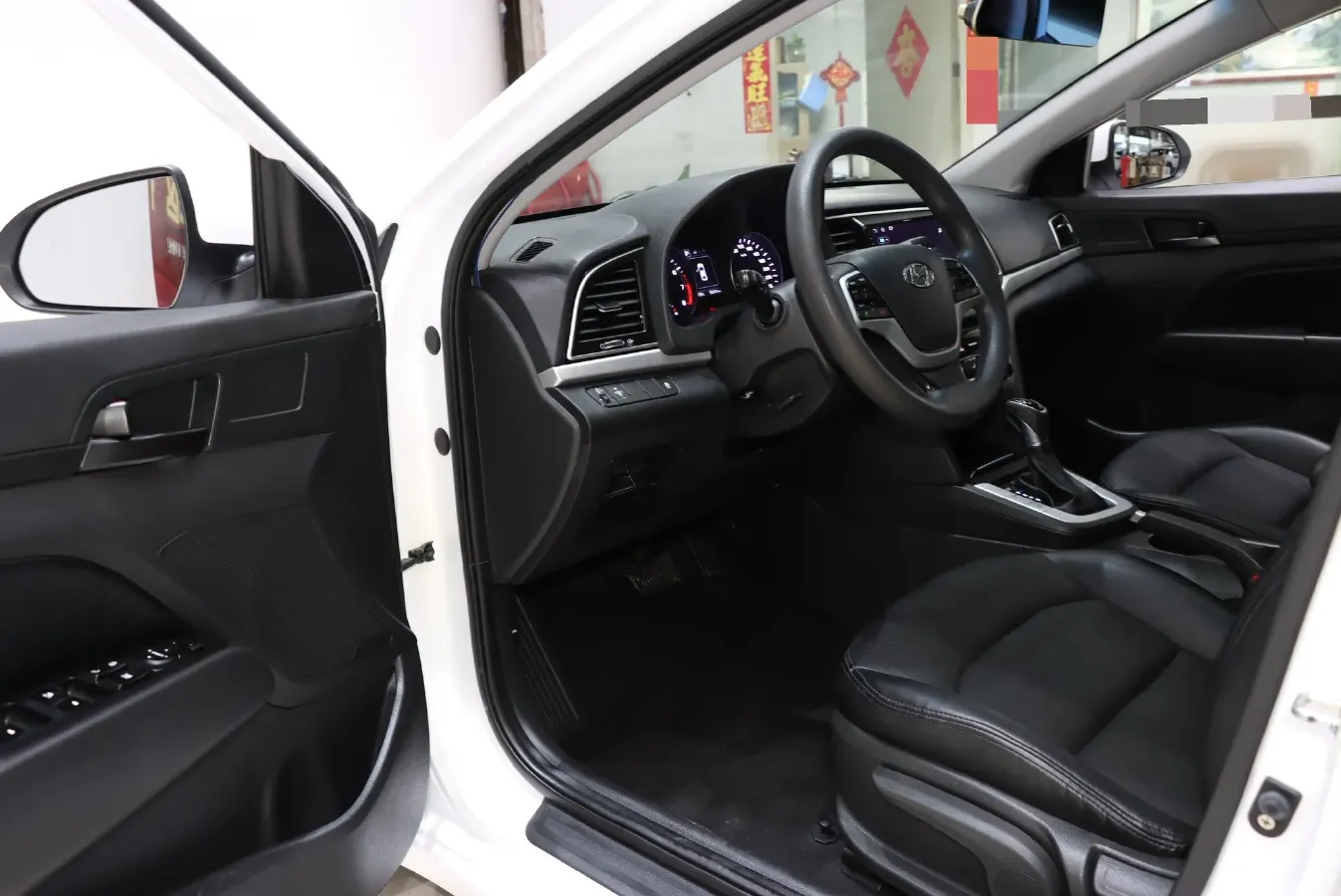 2016 Hyundai Elantra 1.6L 130HP L4 6AT,autocango,china used car exporter,china ev exporter,chinese used car exporter,chinese used ev exporter