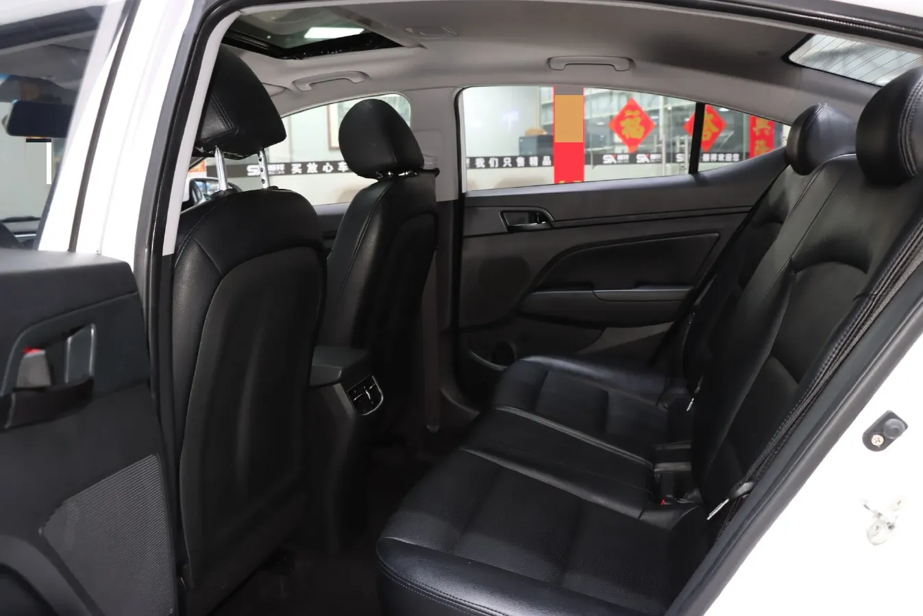 2016 Hyundai Elantra 1.6L 130HP L4 6AT,autocango,china used car exporter,china ev exporter,chinese used car exporter,chinese used ev exporter